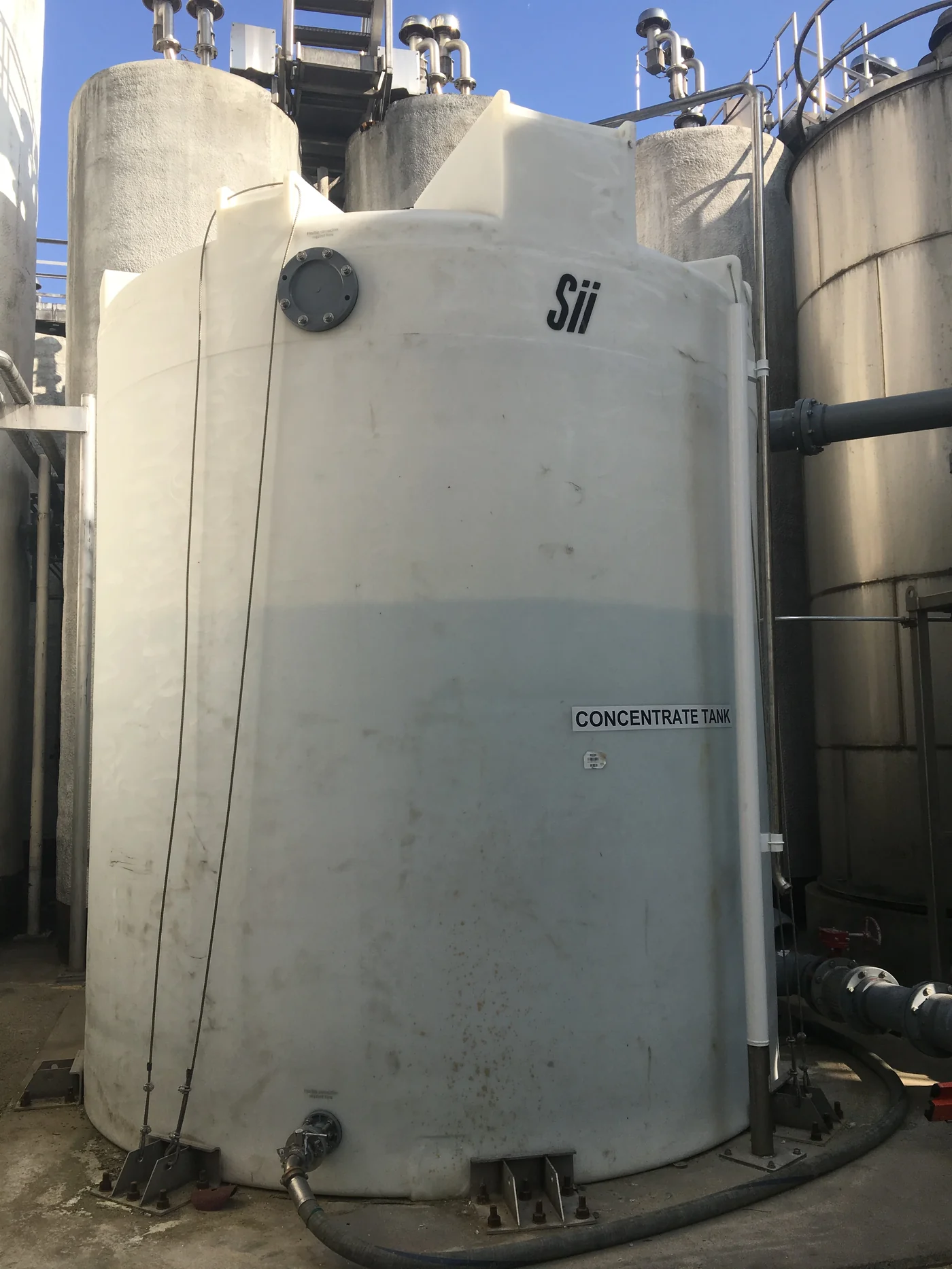Concentrate tank before protective coating